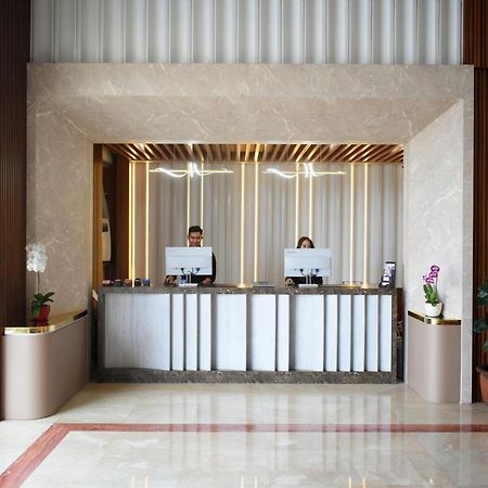 Abadi Hotel Malioboro Yogyakarta By Tritama Hospitality Экстерьер фото