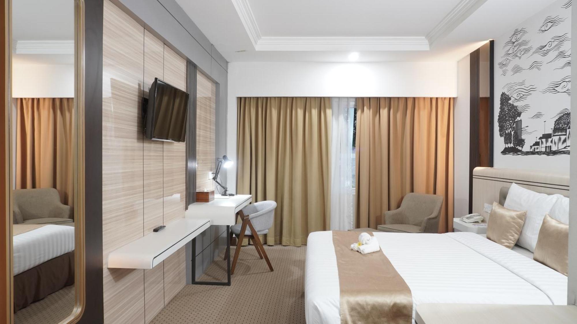 Abadi Hotel Malioboro Yogyakarta By Tritama Hospitality Экстерьер фото