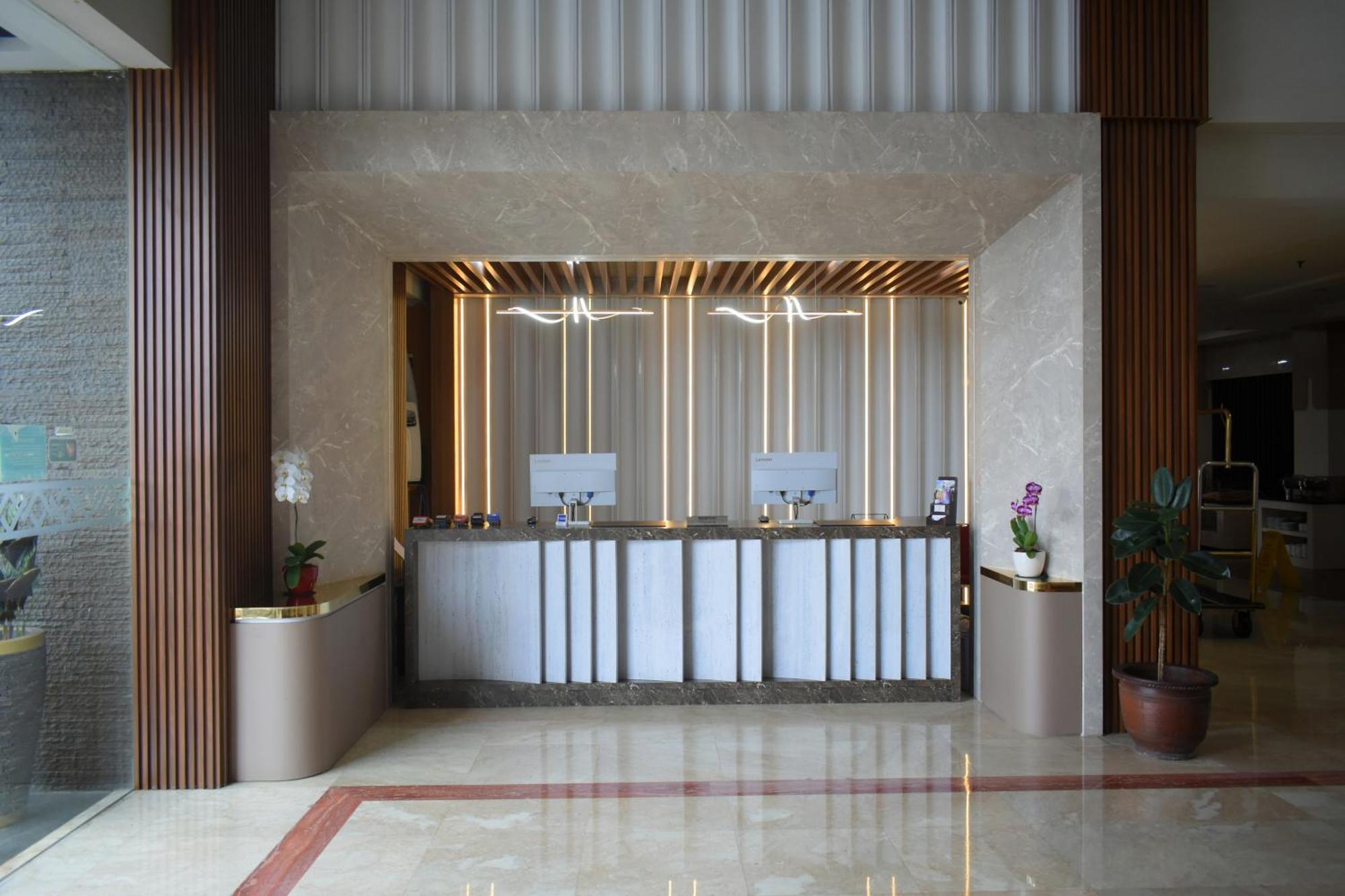 Abadi Hotel Malioboro Yogyakarta By Tritama Hospitality Экстерьер фото