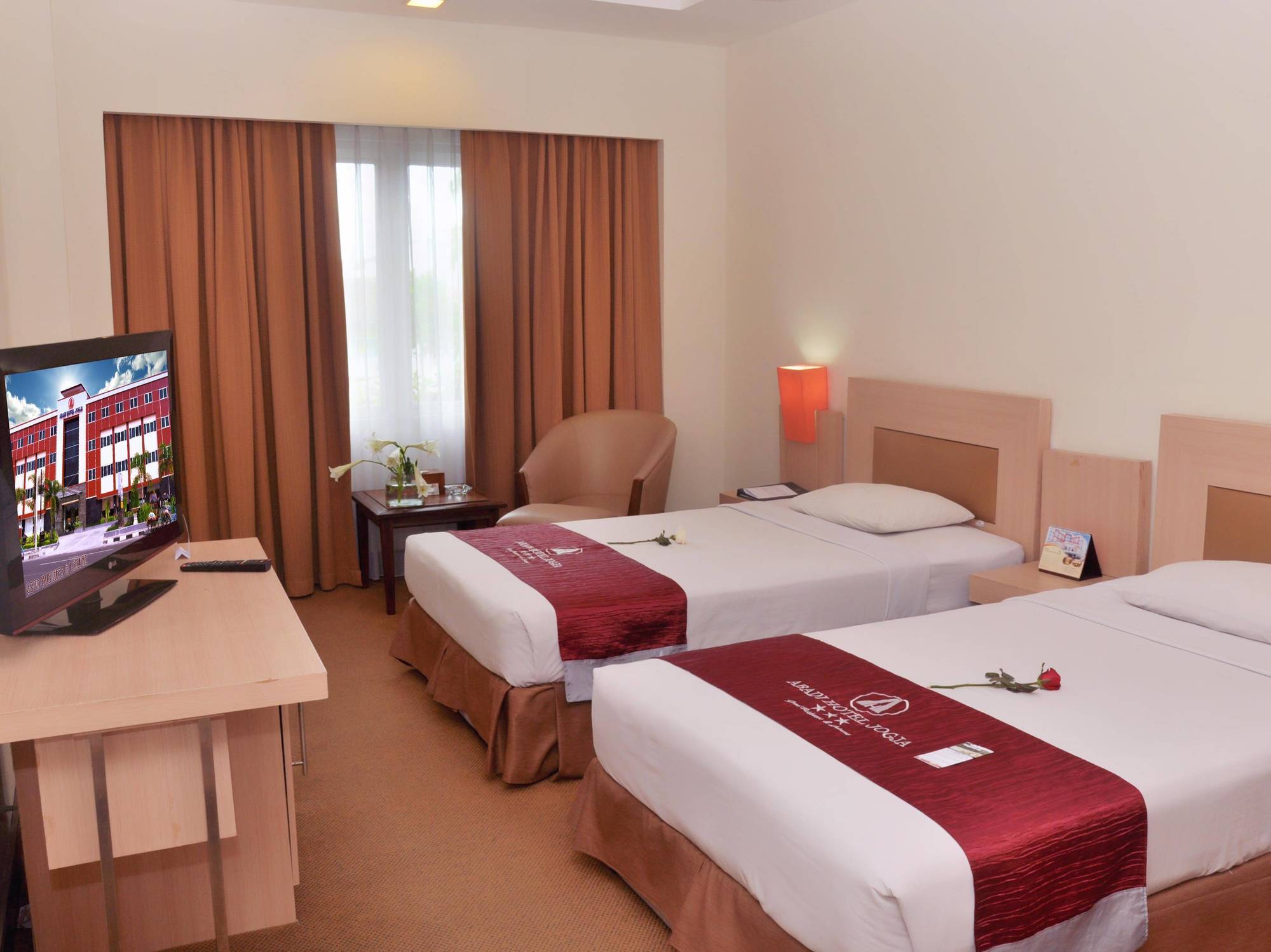 Abadi Hotel Malioboro Yogyakarta By Tritama Hospitality Экстерьер фото